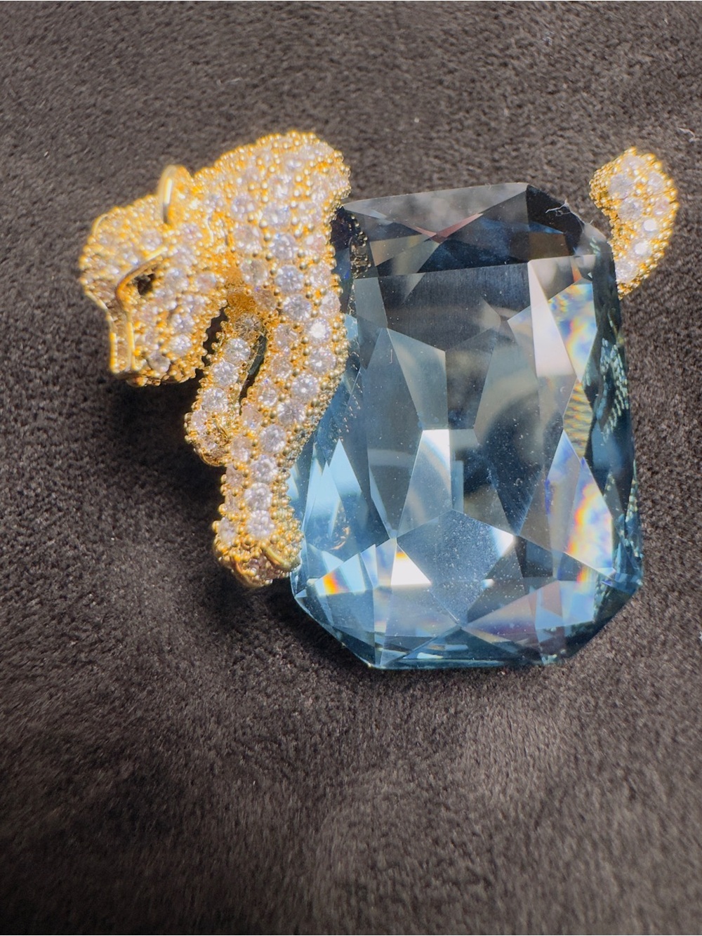 Gold-Tone Panther Crystal Brooch with Deep Teal Stone - Picture 8 of 10